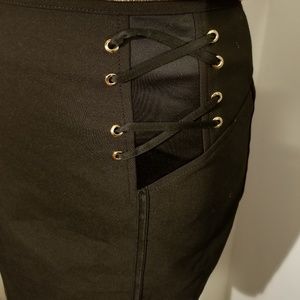 Cache Skirts - Cache Tuxedo Pencil Skirt Cache Skirts - Cache Tuxedo Pencil Skirt
